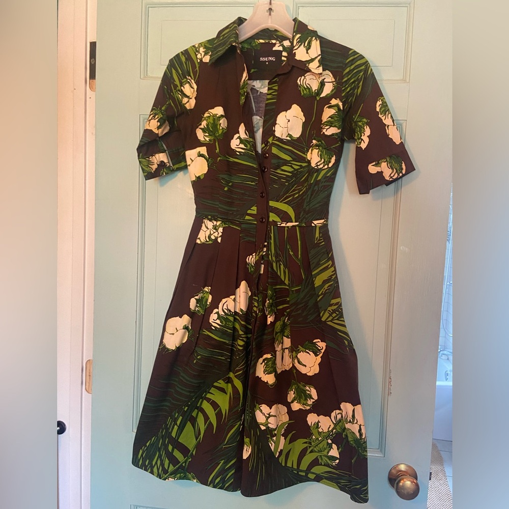 Floral shirtwaist dress